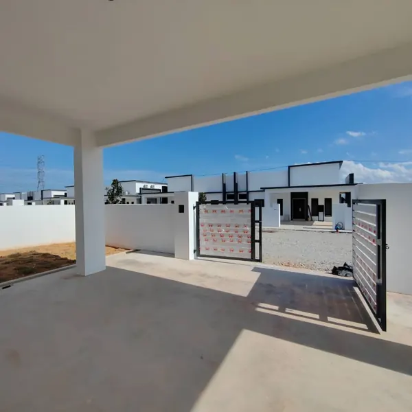 Serelyn Avenue, Indera Mahkota 14, Kuantan – gambar 4