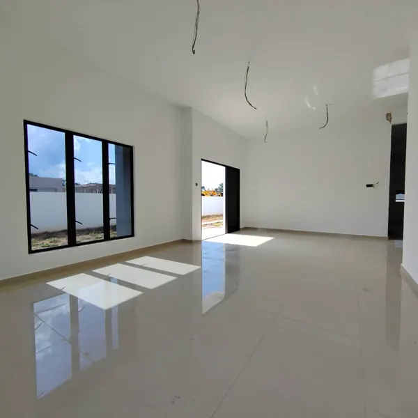 Serelyn Avenue, Indera Mahkota 14, Kuantan – gambar 5